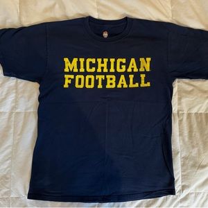 Size M- Vintage Michigan Football Tee